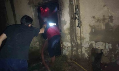 Yüksekovada ahır yangını