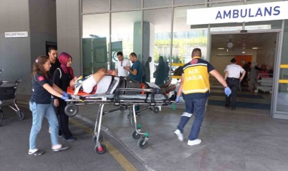 2 işçi çalıştıkları binadan düştü