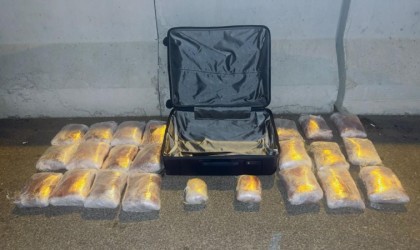 20 kilo esrar ele geçirildi, 2 şüpheli tutuklandı