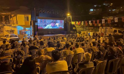 Adanalıların yazlık sinema nostaljisi sürüyor