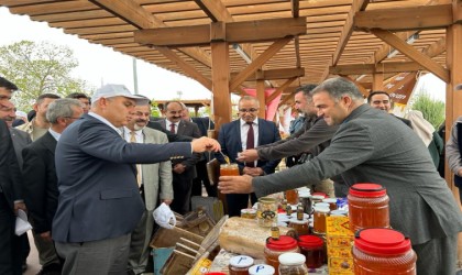 Ağrıda 6ncı Geven Balı Festivali başladı