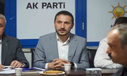 AK Partide ilçe başkanları aday adaylığı için istifa etti