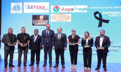 Akdenizden en fazla yaş meyve ve sebze ihracı yapan firmalara ödül