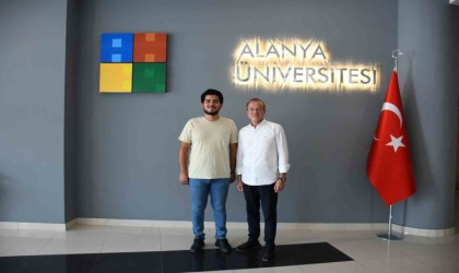 Alanya Üniversitesi Aşçılık Programı öğrencisi TÜBİTAK programına kabul edildi