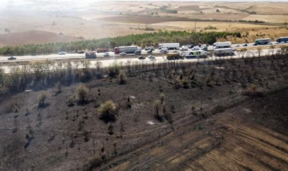 Anız ateşinden duman kaplayan TEM’de zincirleme kaza: 1 ölü, 36 yaralı/ Ek fotoğraf