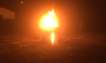 Artan köy yangınlarının ardından köylüler, yangın söndürme tatbikatı yaptı