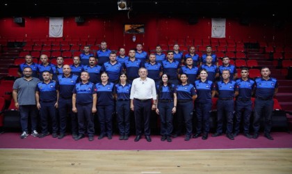 Ayvalıkta Başkan Ergin zabıta memurlarını unutmadı