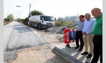 Başkan Gültak: “Akdenizde soğuk asfaltı olmayan bahçe yolu kalmayacak”