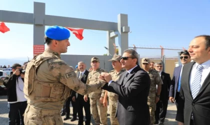 Bitlis’te 130 komando, dualarla Zeytin Dalı Harekatı bölgesine uğurlandı