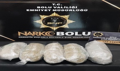 Boluda 5 kilogram uyuşturucu ele geçirildi, çete çökertildi