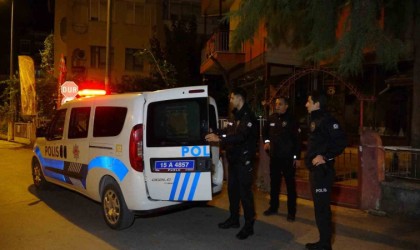 Burdurda 1 yıl 8 ay hapis cezası ile aranan şahıs yakalandı