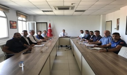 Burhaniyede üniversitelerde güvenlik tedbirleri değerlendirme toplantısı yapıldı