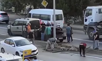 Bursa’da freni patlayan kamyon yoldan çıktı: 2 yaralı