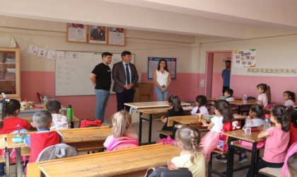 Cizre İlçe Milli Eğitim Müdürü köy okullarını gezdi