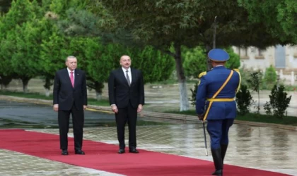 Cumhurbaşkanı Erdoğan, Nahçıvan’da resmi törenle karşılandı - EK FOTOĞRAFLAR