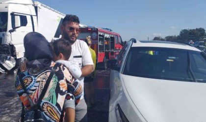 Edirnedeki feci kazanın tanıkları konuştu: Patlama sesiyle kaza oldu