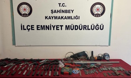 Gaziantepte tabanca ve tabanca malzemeleri ele geçirildi: 1 gözaltı