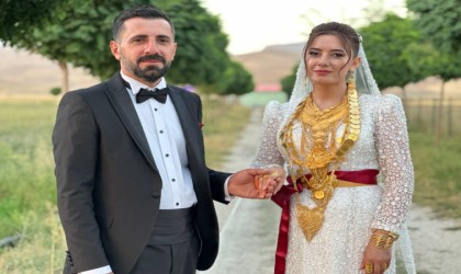Geline kilolarca altın, damada ise 2 milyon TL takıldı