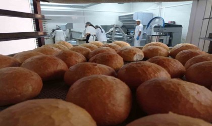 Hakkari Meslek Lisesinde günde 6 bin adet ekmek üretiliyor