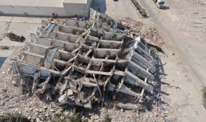 İş makinesi operatörüne mezar olan 8 katlı bina havadan görüntülendi, son paylaşımı ise yürekleri dağladı