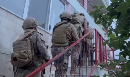 İzmirin turistik ilçelerinde uyuşturucu operasyonu