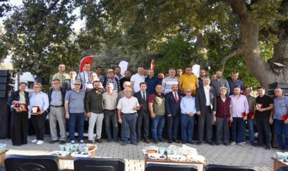 Karacabeyde tarımın enleri ödüllendirildi