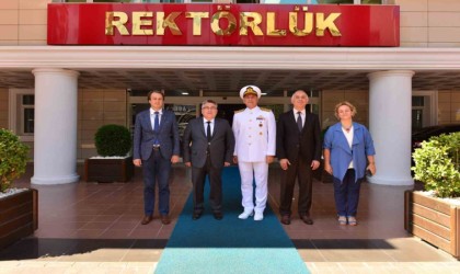 Karadeniz Bölge Komutanı Uğurdan Rektör Özölçere ziyaret