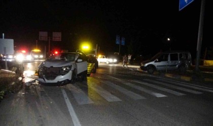 Kastamonuda cip ile hafif ticari araç çarpıştı: 4 yaralı