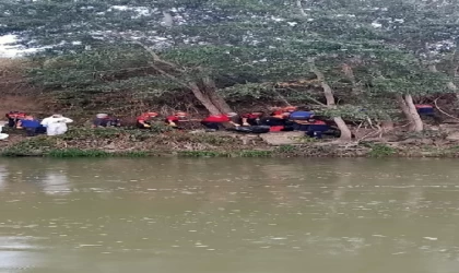 Kayıp elektrik teknisyeni çay kenarında ölü bulundu