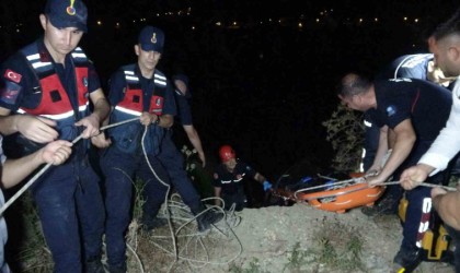 Kayıp olarak aranan yaşlı adamın ölümünü ezilmiş çimler ortaya çıkardı