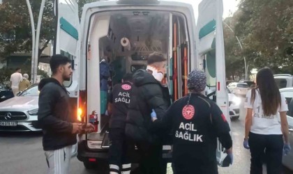 Kaza yapan motosikletli ehliyeti olmadığı için hastaneye gitmeyi reddetti