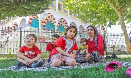 Kiralık daire bulamayınca sokakta kalan aile, misafirhaneye yerleştirildi