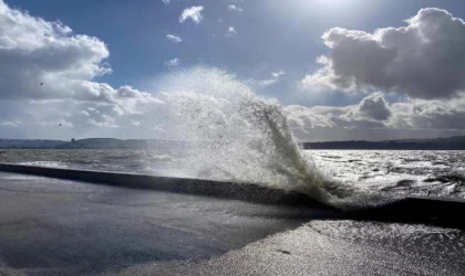 Kuzey Ege Denizi için ’fırtına’ uyarısı