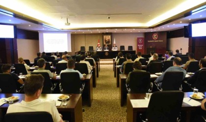 Makine ve metal sektörünün sorunları GSOda konuşuldu