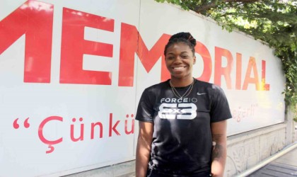 Melikgazi Kayseri Basketbolun yeni transferi sağlık kontrolünden geçti