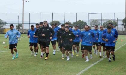 Menemen FK, çıkış arıyor