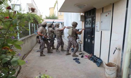 Mersinde tefeci operasyonu: 14 gözaltı