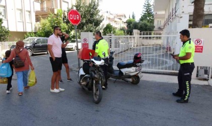 Otomobil ile motosiklet çarpıştı: 1 yaralı