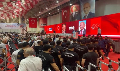 Özgür Özel: CHP’yi ayağa kaldırmak için babaevinden helallik almaya geldim (2)