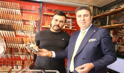 Sivasa hızlı trenin gelmesine en çok sevinen Sivaslı bıçak ustaları olmuştu