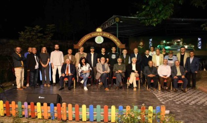 Suçıktı Şiir Akşamlarına şiir severler büyük ilgi gösterdi