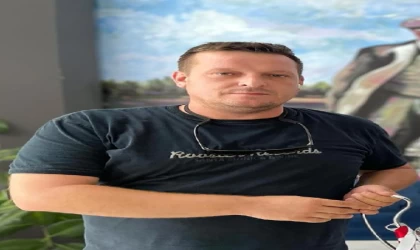 Taksinin açılan kapısına çarpan muhabir, yaşam savaşını yitirdi