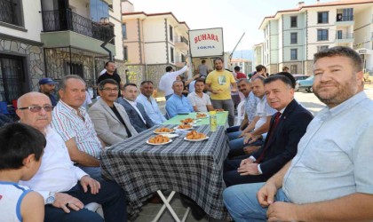 TOKİ evlerine yerleşen vatandaşlar lokma hayrı yaptı