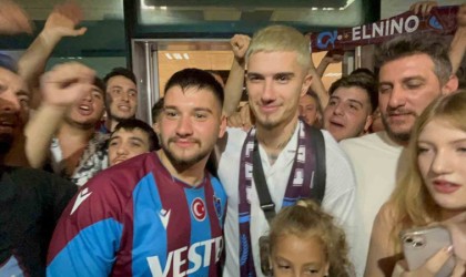 Trabzonspor, eski oyuncusu Berat Özdemiri Trabzona getirdi