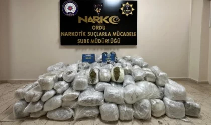 Uyuşturucu sevkiyatında yakalanan 9 şüpheli adliyede