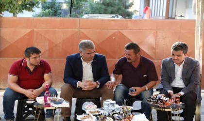 Vali Aslan taziyede bulundu