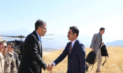 Vali Çelikten Derecike ziyaret