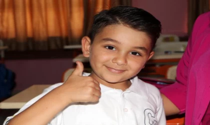 Yaşama şansı yüzde 1 denilen Kuzey Deniz okullu oldu: Doktor olacağım