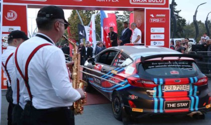 100. Yıl Rallisi ve 2023 Türkiye Baja Şampiyonası 2. Ayağı start seremonisi ile başladı