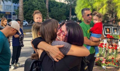 Antalyada 2 genci hayattan koparan scooter faciasının yıl dönümünde gözyaşları sel oldu